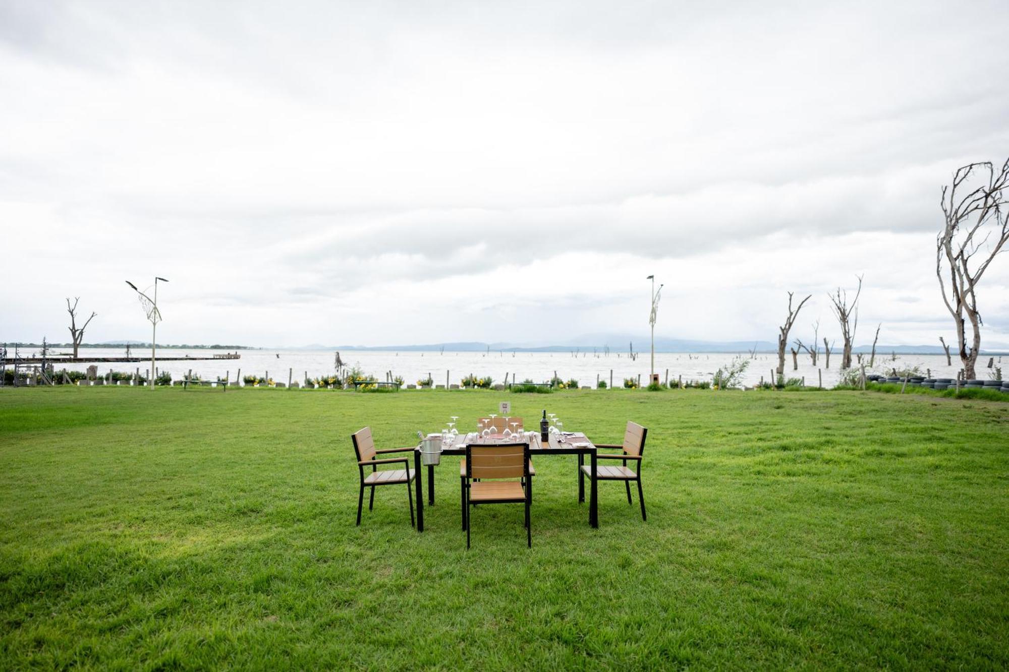Lake Naivasha Resort Bagian luar foto